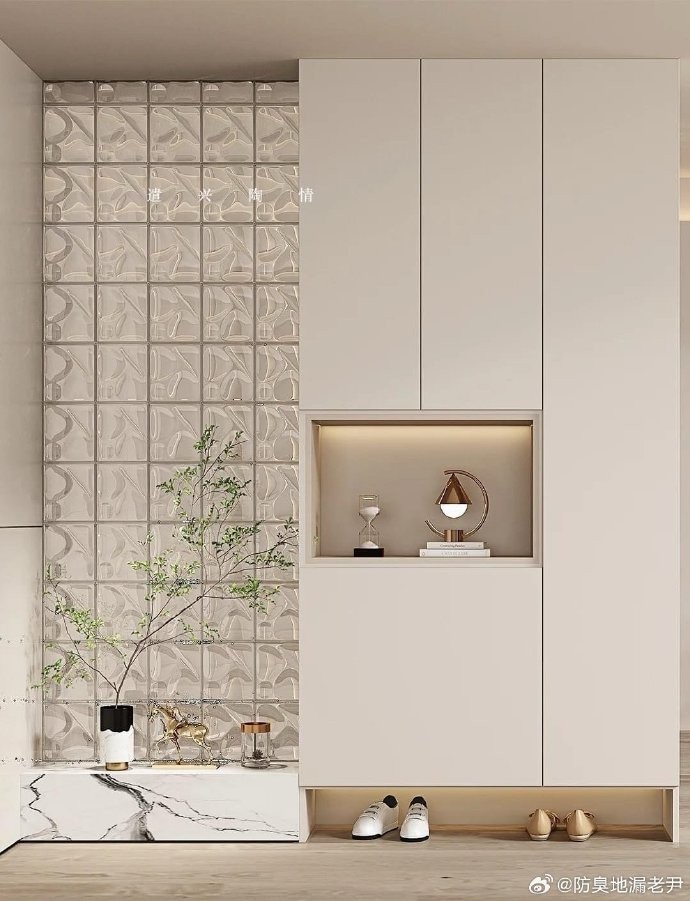Elevate Your Entryway with Bespoke Shoe Storage Solutions